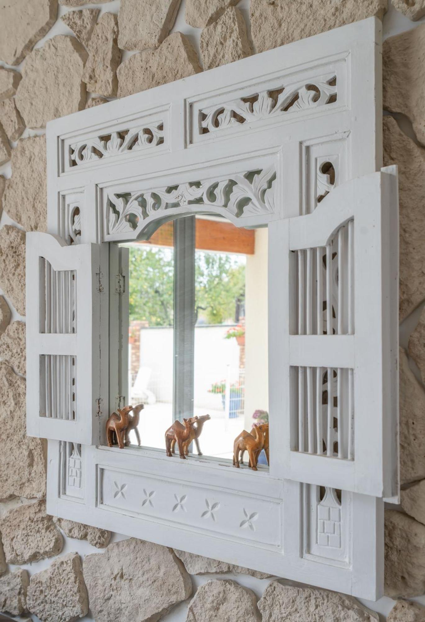 La Petite Maison Gannat Exterior foto